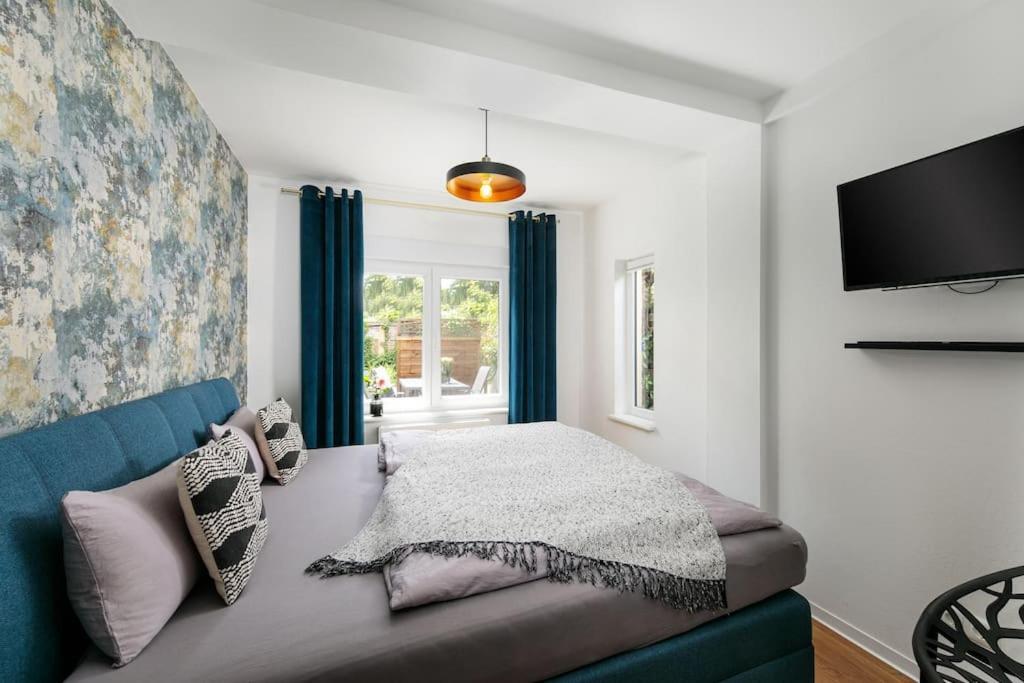 Charmantes Townhaus Mit Garten, W-Lan & Netflix Potsdam Exteriör bild
